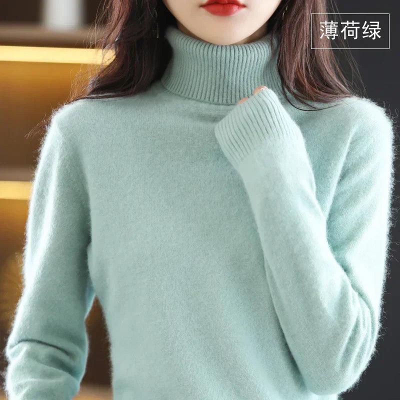 100% Cashmere Turtleneck Sweater - Timeless Elegance and Softness