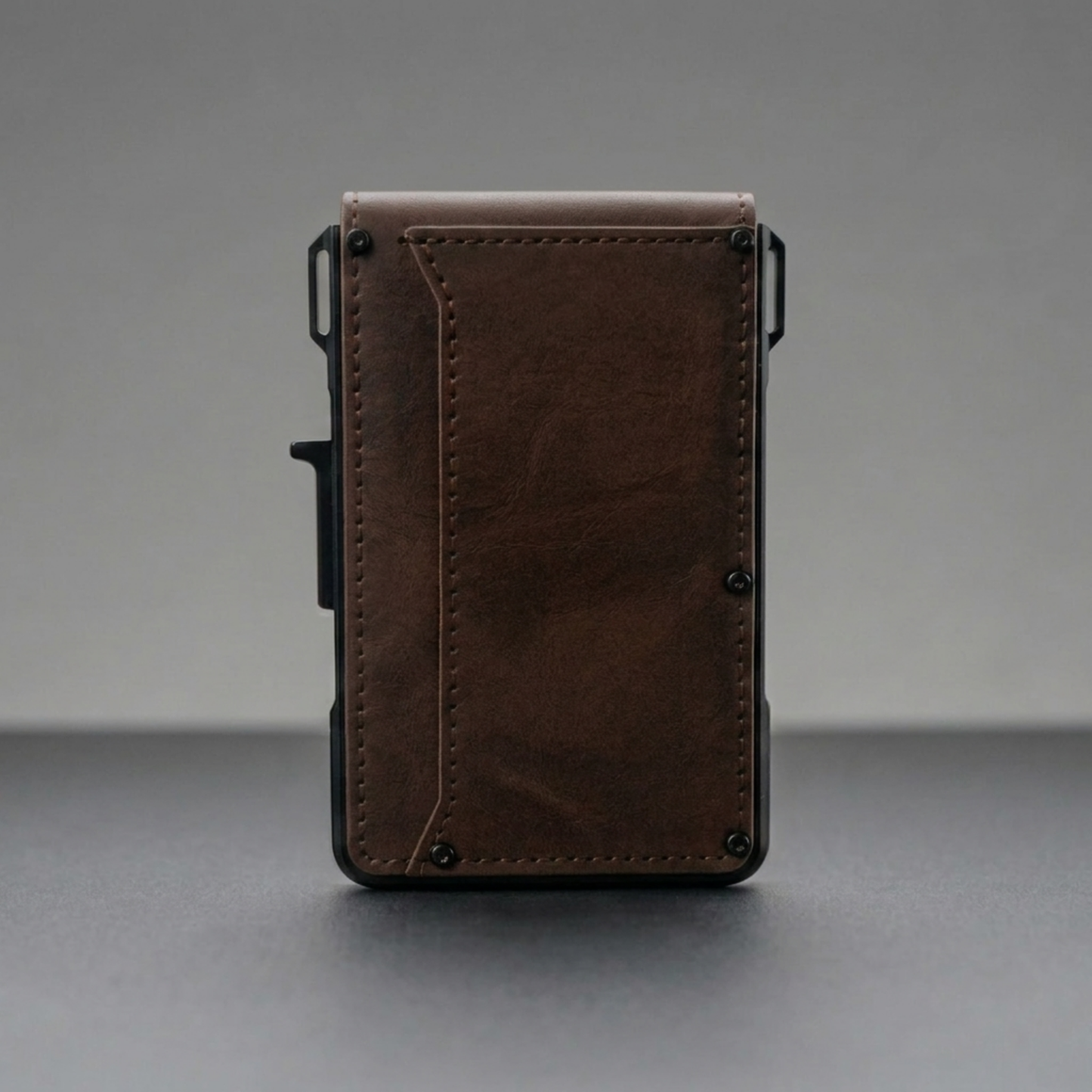 VeyVault® Minimalist Wallet - Maximum Capacity. Minimal Footprint.