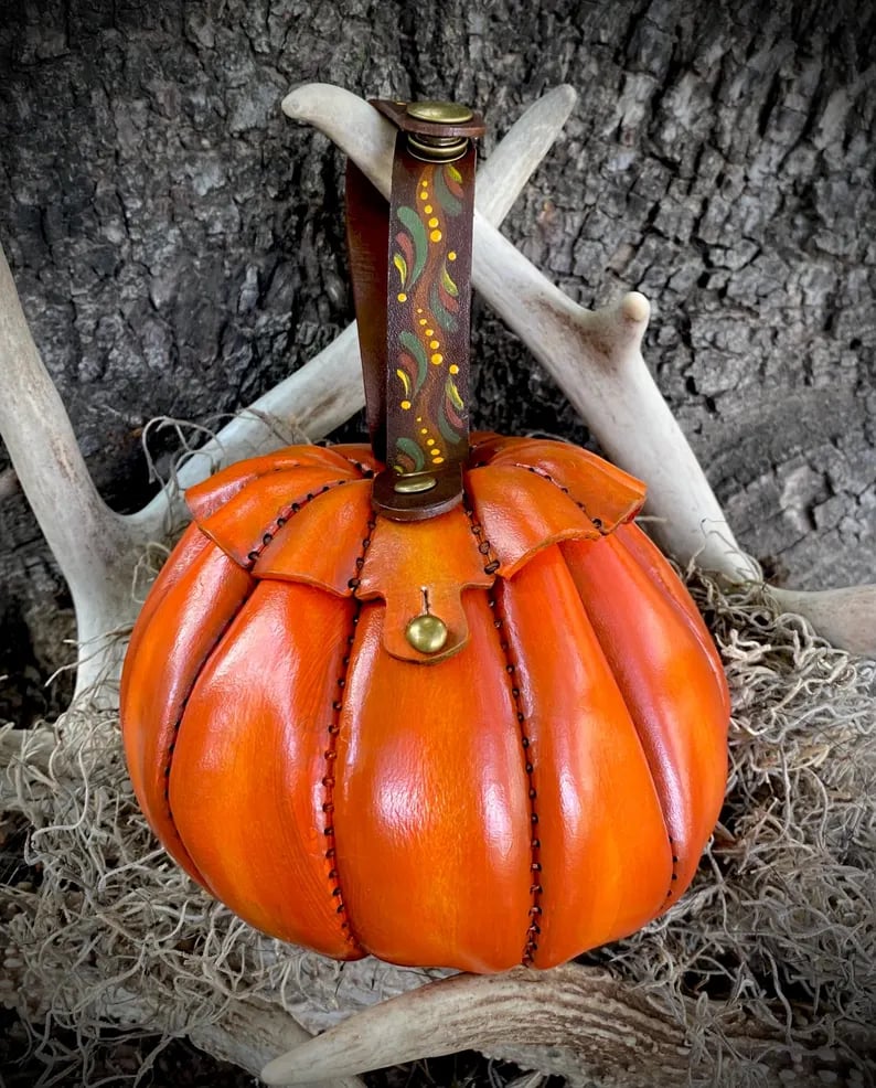 🔥 New Hot Selling 🎃 Pumpkin Leather Foraging Pouch