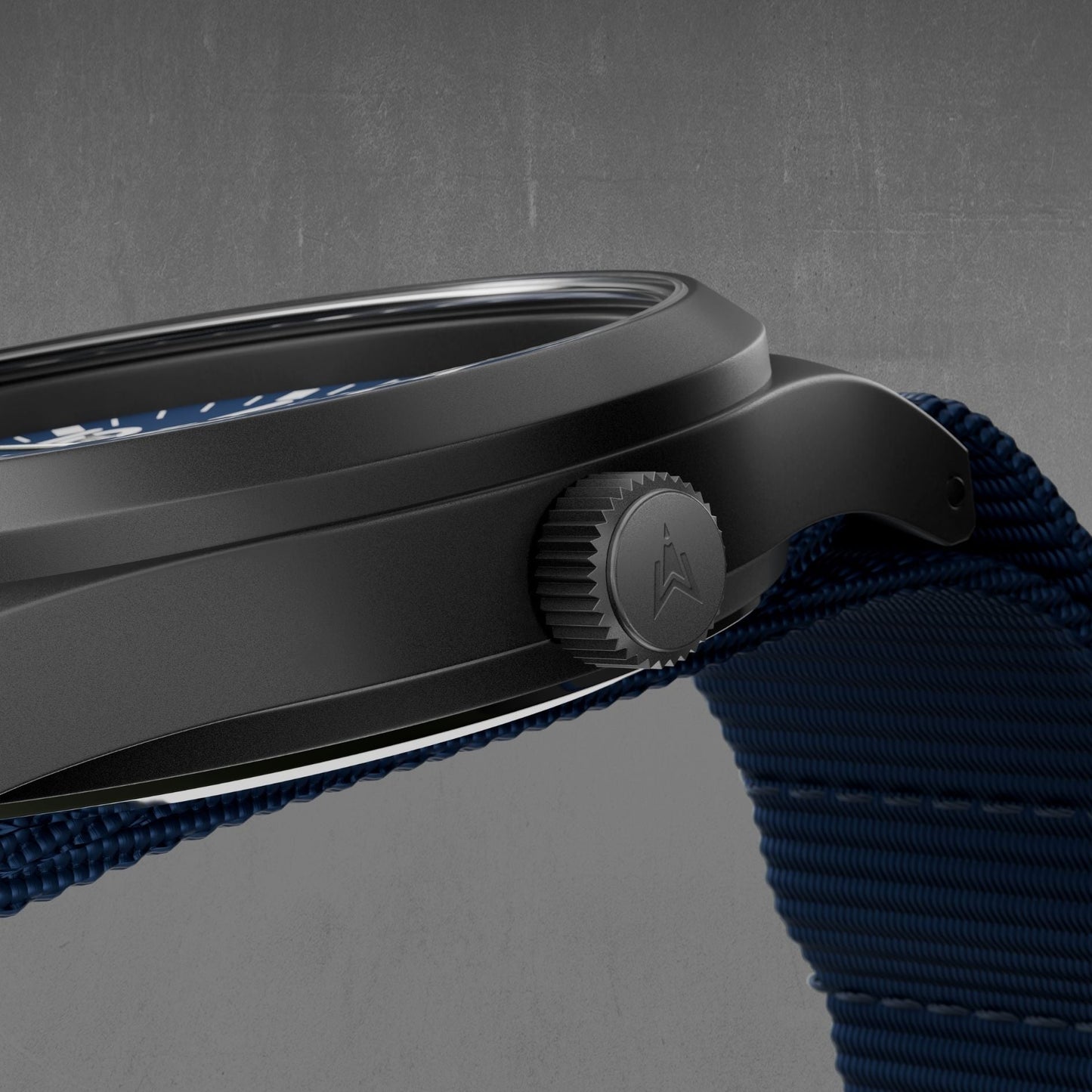 VeyField™ 41 Field Watch — Reliable in Any Conditions
