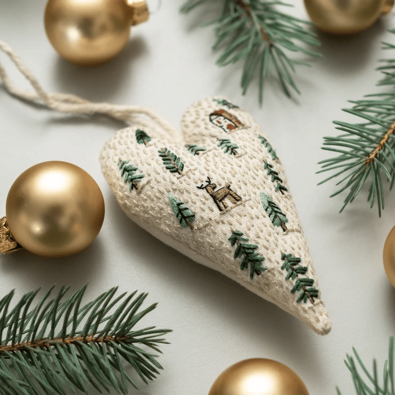 💖DIY Heart Shaped Hand Embroidered Christmas Ornament/Ornament Kit