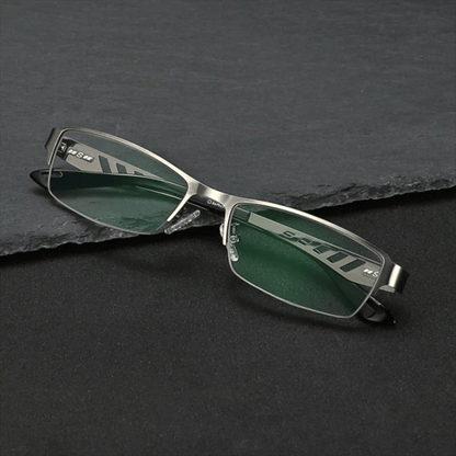 🔥Ultra-Light Multi-focal Photochromic Reading Glasses