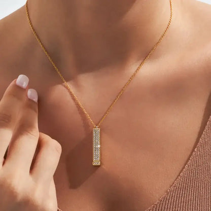 AmourElegance | Show your love with an elegant necklace