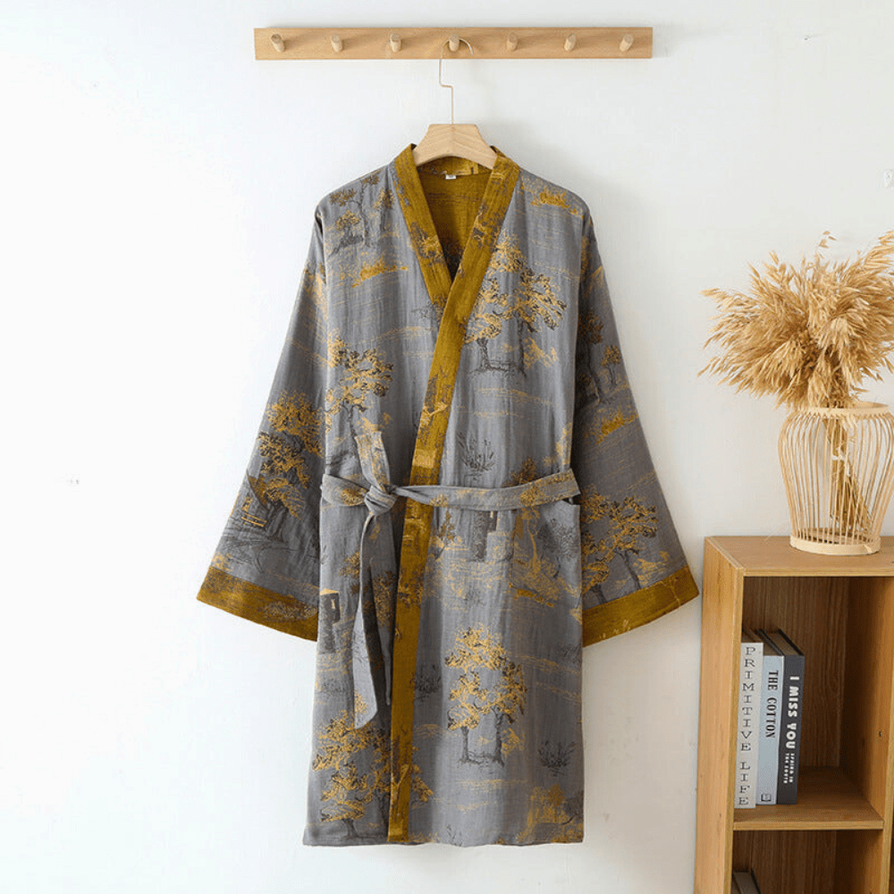 BREEZEWRAP: Breathable Kimono Robe with Vintage Appeal