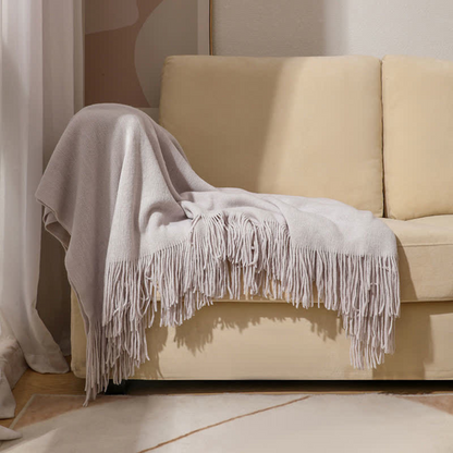 Thick Knit Throw with Tassels