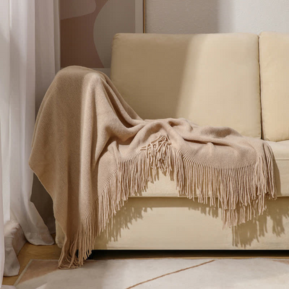 Thick Knit Throw with Tassels