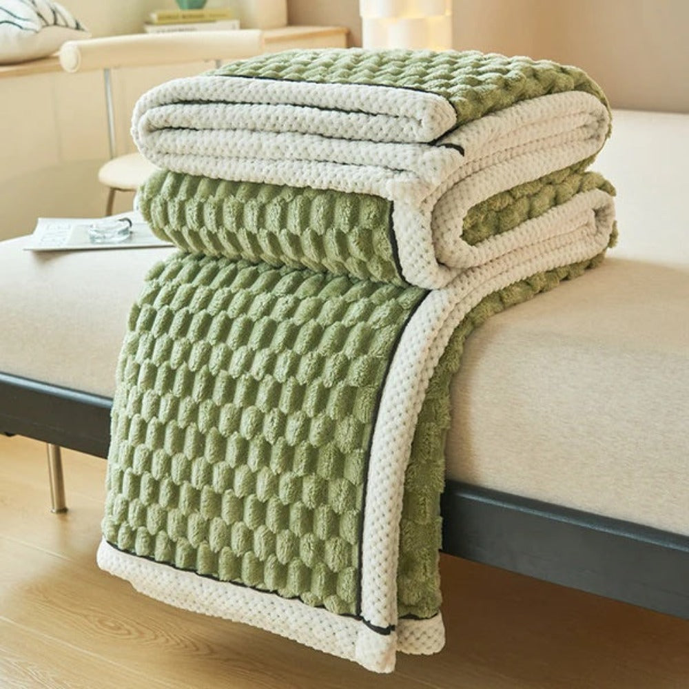 Cozy Bubble Fleece Throw Blanket