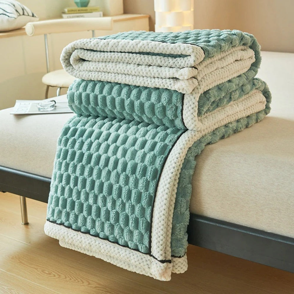 Cozy Bubble Fleece Throw Blanket