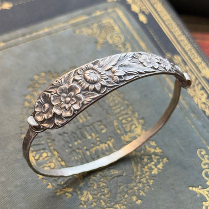 🔥LAST DAY 59% OFF✨Handmade Sterling Spoon Bangle - Crafted From Authentic Vintage Tools