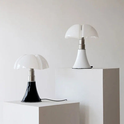 Flower Table Lamp – Elegant