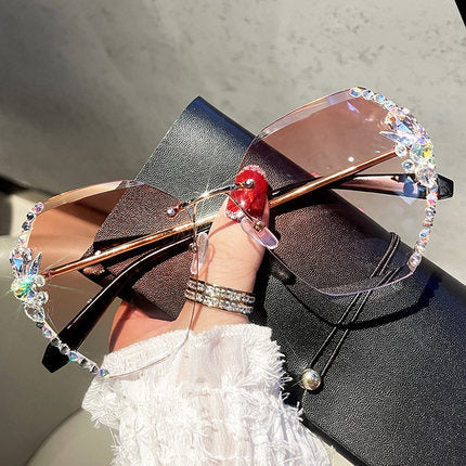 Oversized Gradient Rhinestone Sunglasses - Frameless