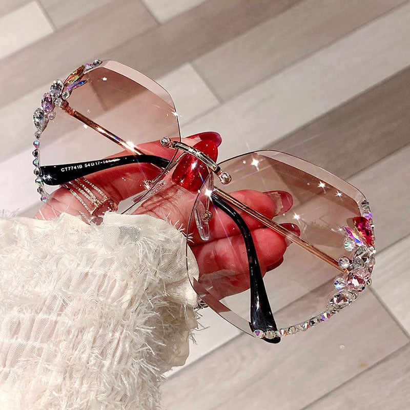 Oversized Gradient Rhinestone Sunglasses - Frameless