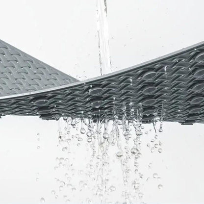 Secure grip bathtub mat: non-slip and washable