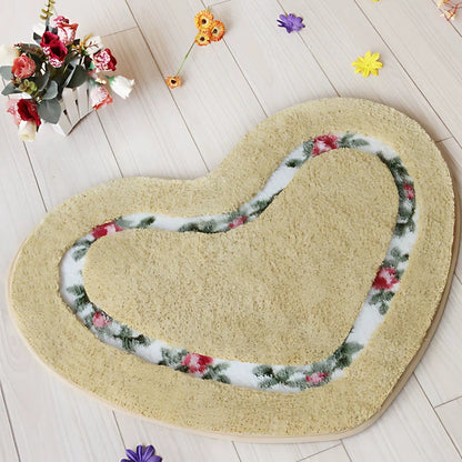 Heart-Shaped Floral Accent Rug