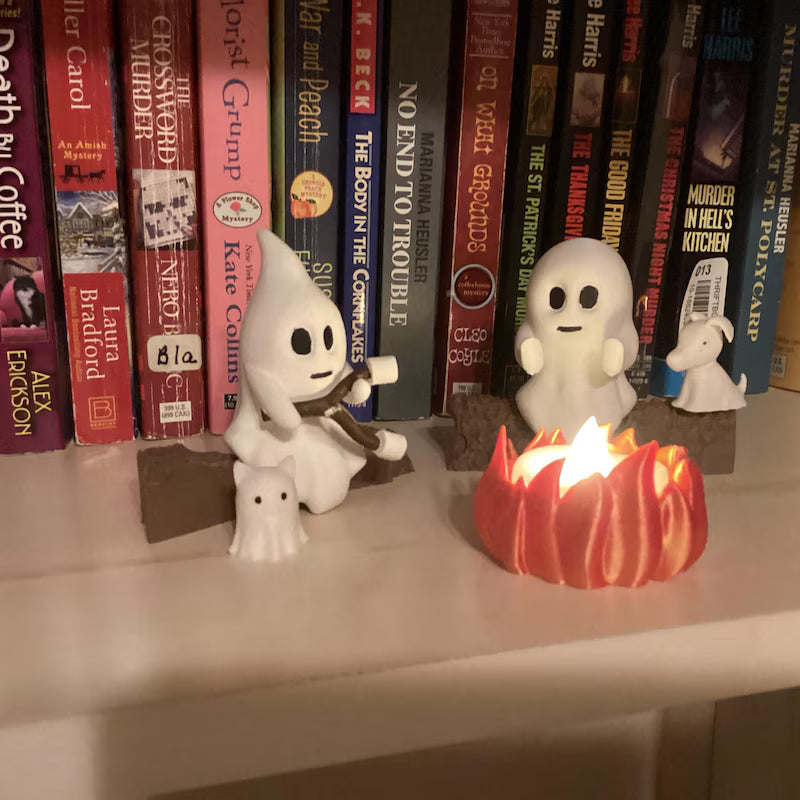 Ghost Campfire Resin Ornament for Halloween Decorations, Unique Halloween Party Decor