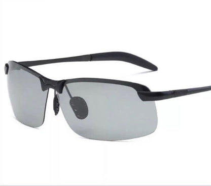 Klugeule Automatic Color Changing Polarized Glasses