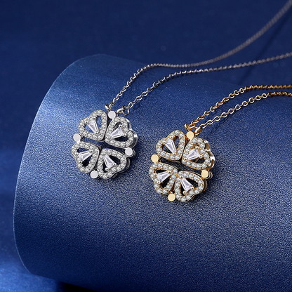 Magnetic Clover Necklace - Love & Luck