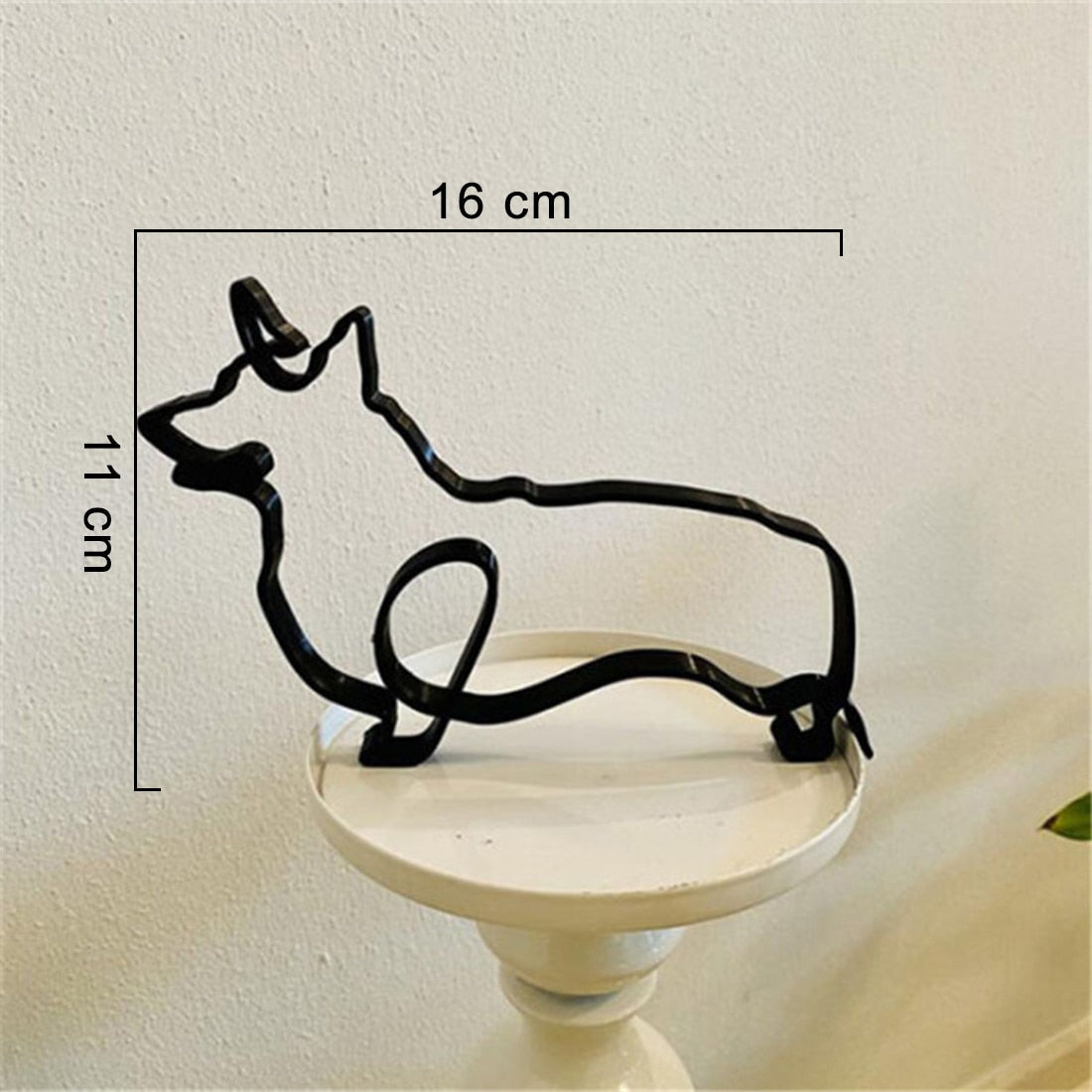 Modern Wireframe Dog Figure