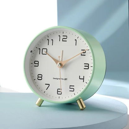 Quiet Desktop Clock - Modern Nordic Style
