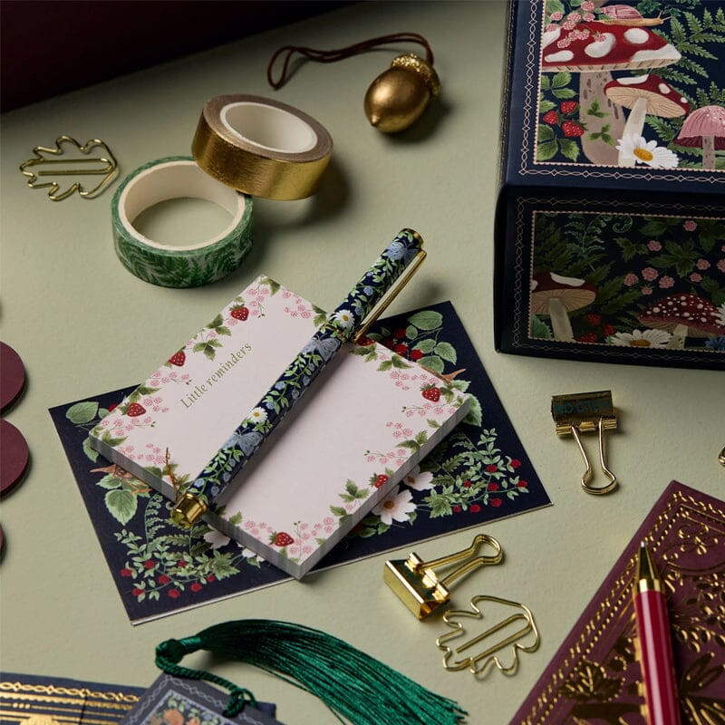Niki | 24 Days Premium Stationery Advent Calendar | Limited "Winter Forest" Edition | 24 Exclusive Stationery Surprises | Sustainable & Plastic-Free | Includes 2025 Calendar & Accessories