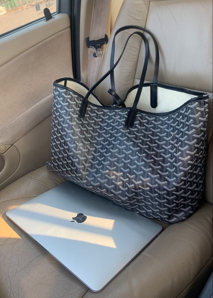 Niki | Bag - Stylish Companion for Every Occasion