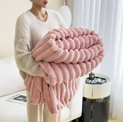 Niki | Soft Ribbed Plush Throw Blanket