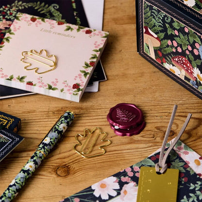 Niki | Exclusive Advent Calendar 2026 – Luxurious Stationery & Office Supplies