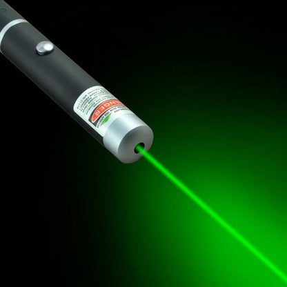 Niki | High-Performance Laser Pointer with Multiple Colors – Red, Green, Blue-Violet