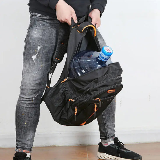 Niki | Men's Multi-Compartment Water-Repellent Backpack