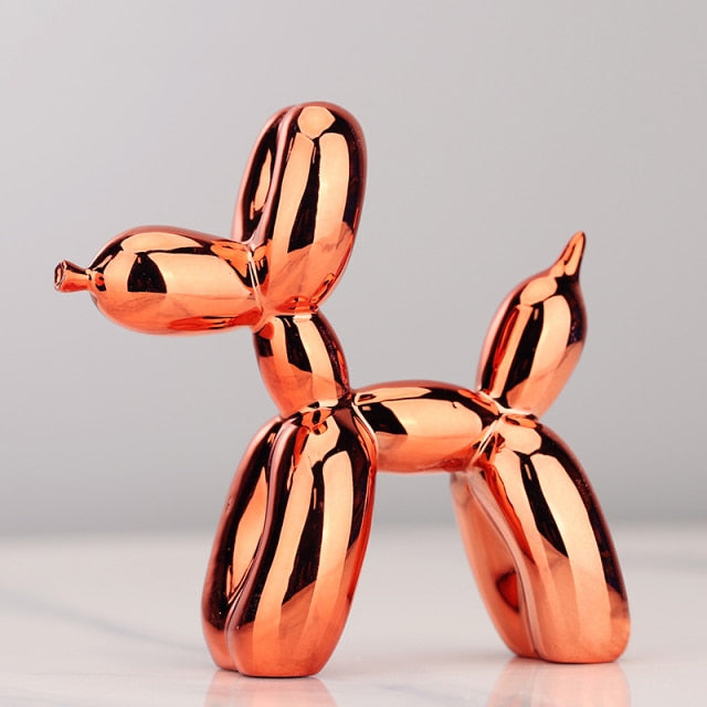 Niki – Modern Balloon Dog Sculpture with Metallic Surface