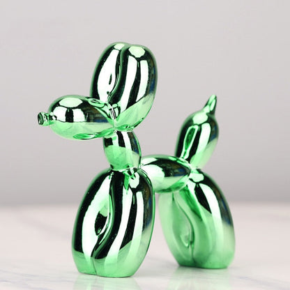 Niki – Modern Balloon Dog Sculpture with Metallic Surface