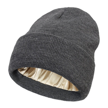 Niki | Noor Silk Winter Hat – Wool & Silk – Anti-Frizz Hair Protection