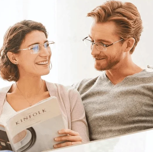 Niki | Viselio Intelligent Reading Glasses with Progressive Lenses | Ultra-Light & Blue Light Filter | For Near & Distant Vision | Titanium Frame TR90