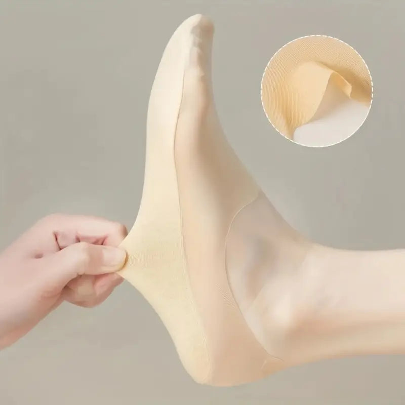 Niki | Women's Grippy Ankle Socks - Lightweight & Breathable