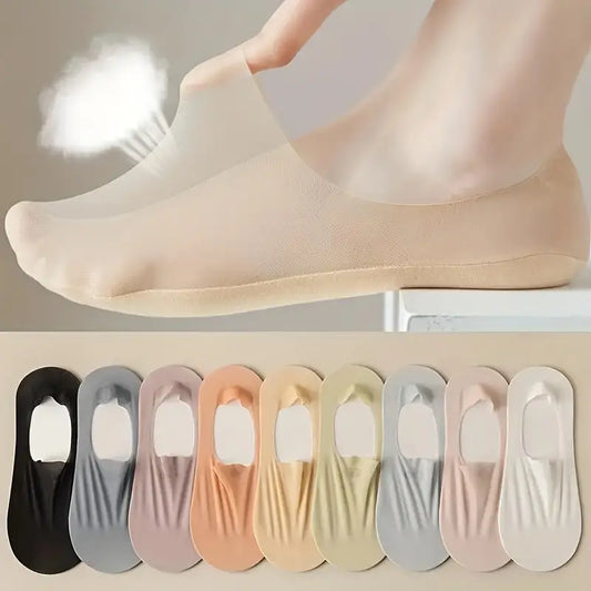 Niki | Women's Grippy Ankle Socks - Lightweight & Breathable