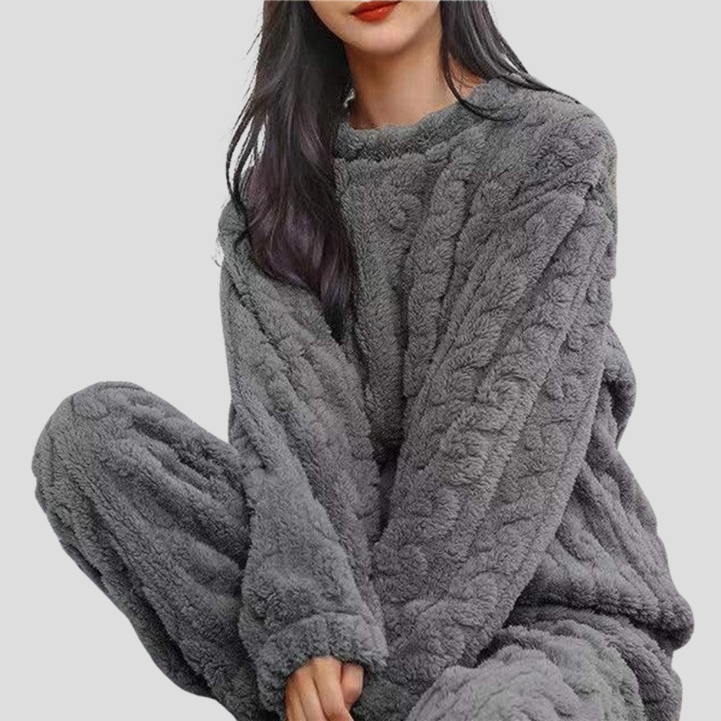 Women's Plush Fleece Pajama Set