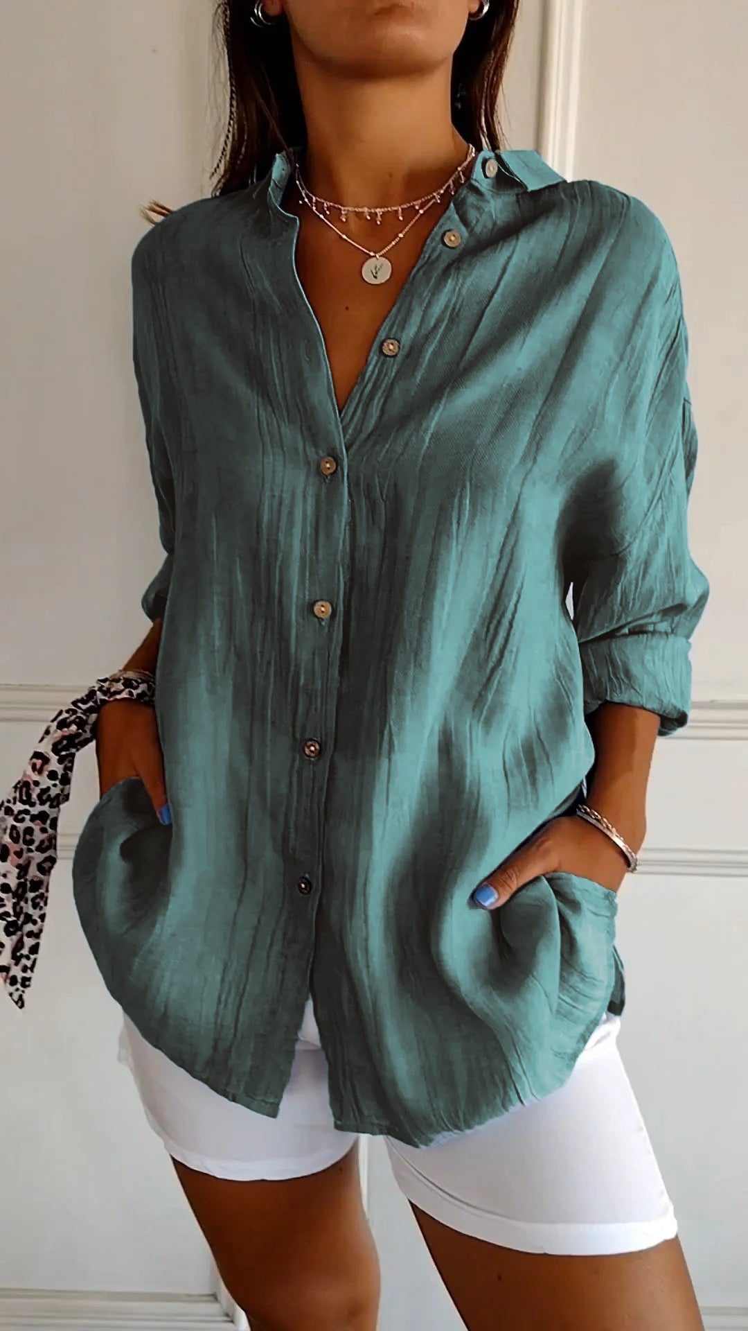 Niki | Women's Relaxed Fit Crinkled Button-Up Shirt