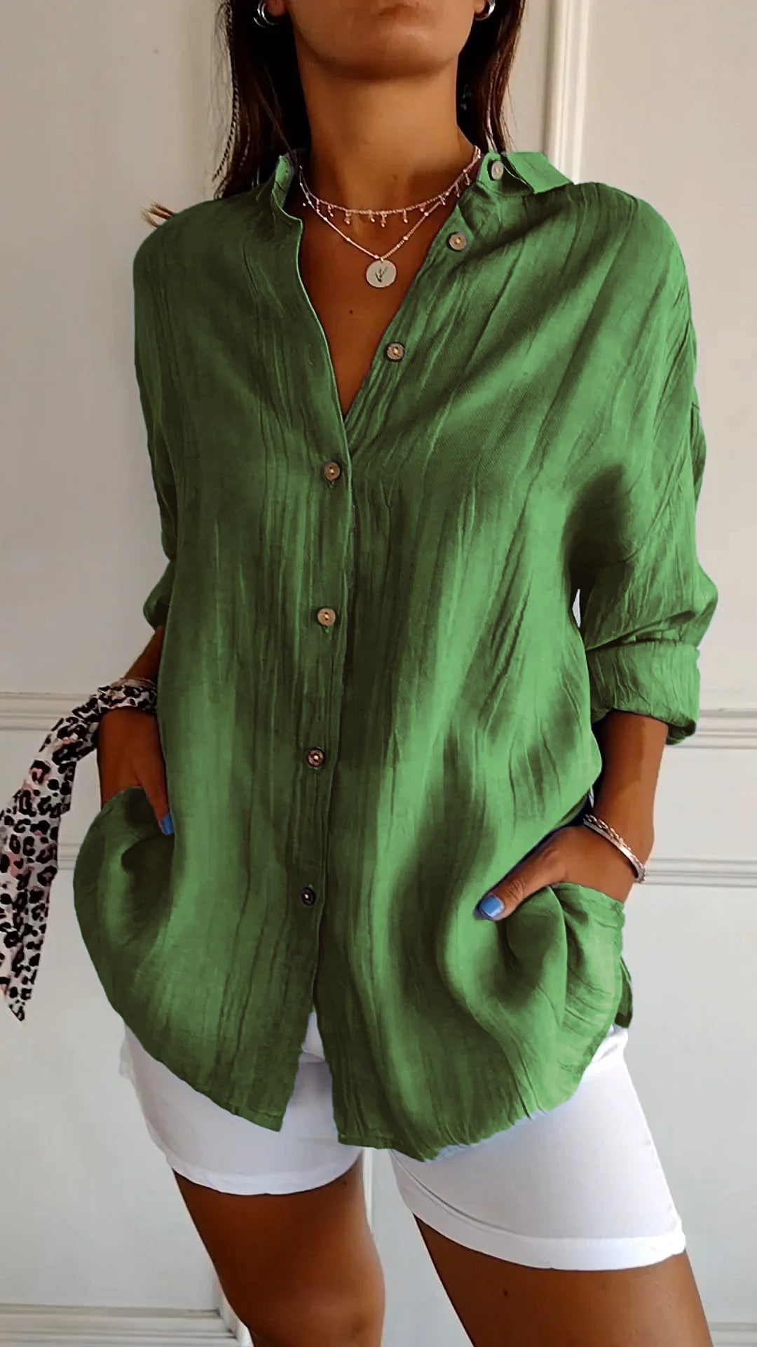Niki | Women's Relaxed Fit Crinkled Button-Up Shirt