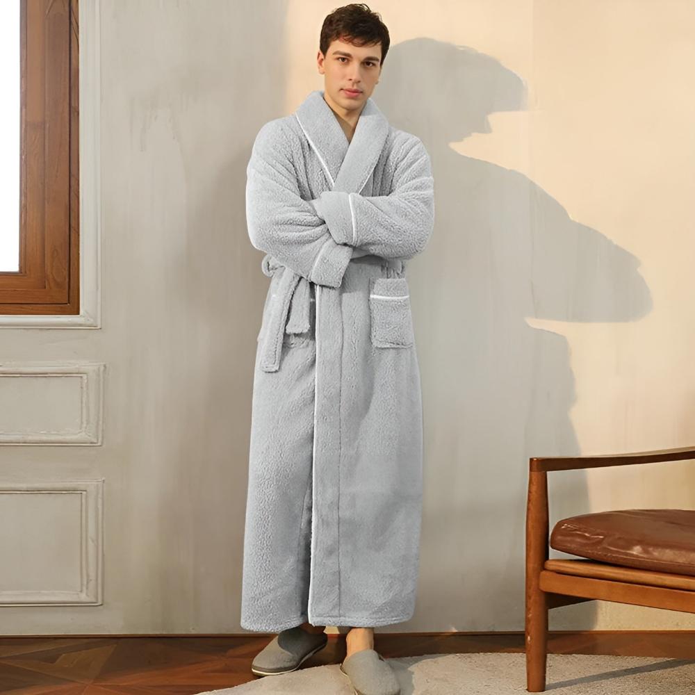 Plush Fleece Robe for Ultimate Relaxation