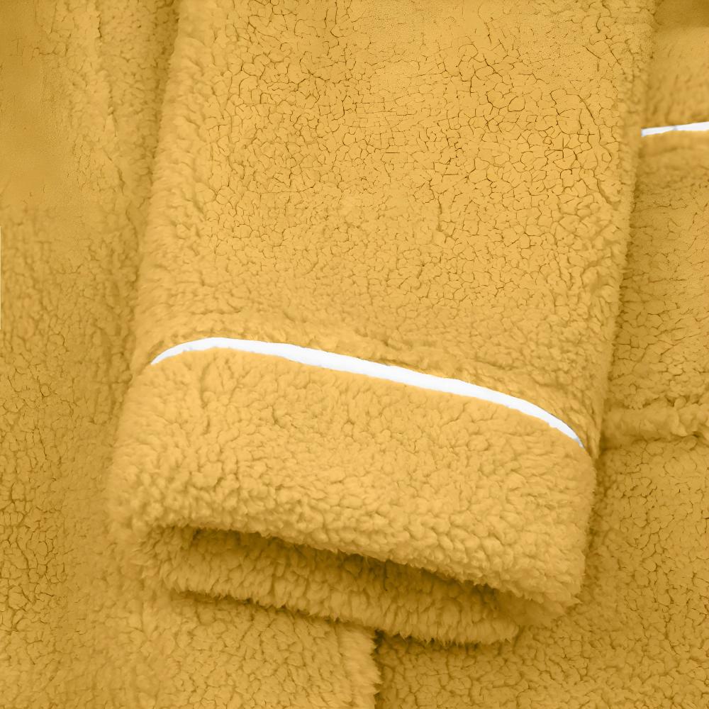 Plush Fleece Robe for Ultimate Relaxation