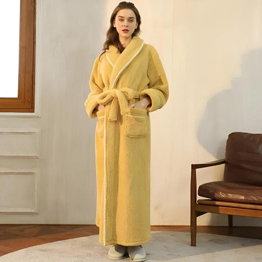 Plush Fleece Robe for Ultimate Relaxation