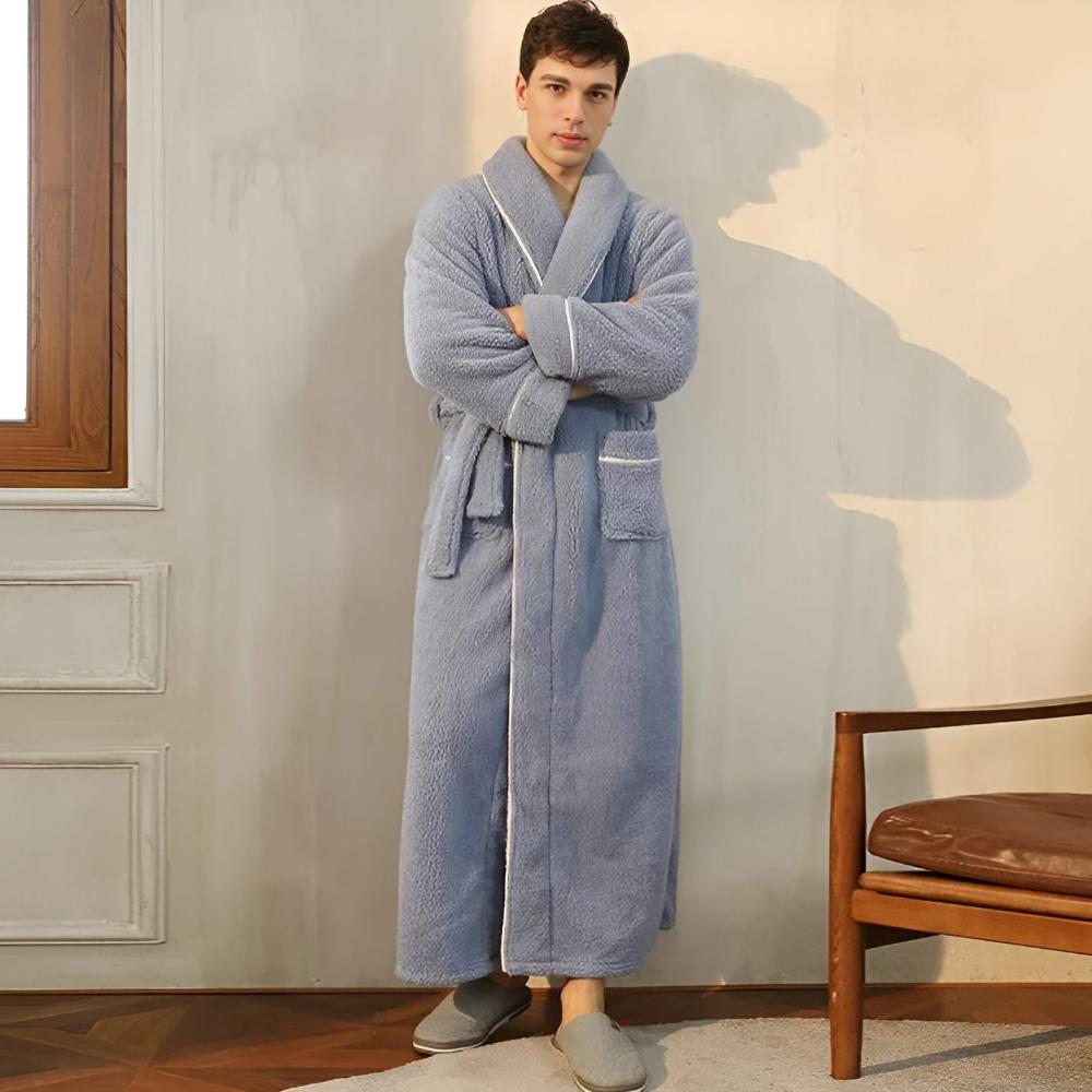 Plush Fleece Robe for Ultimate Relaxation