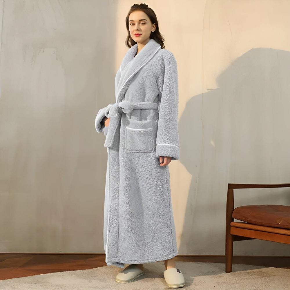 Plush Fleece Robe for Ultimate Relaxation