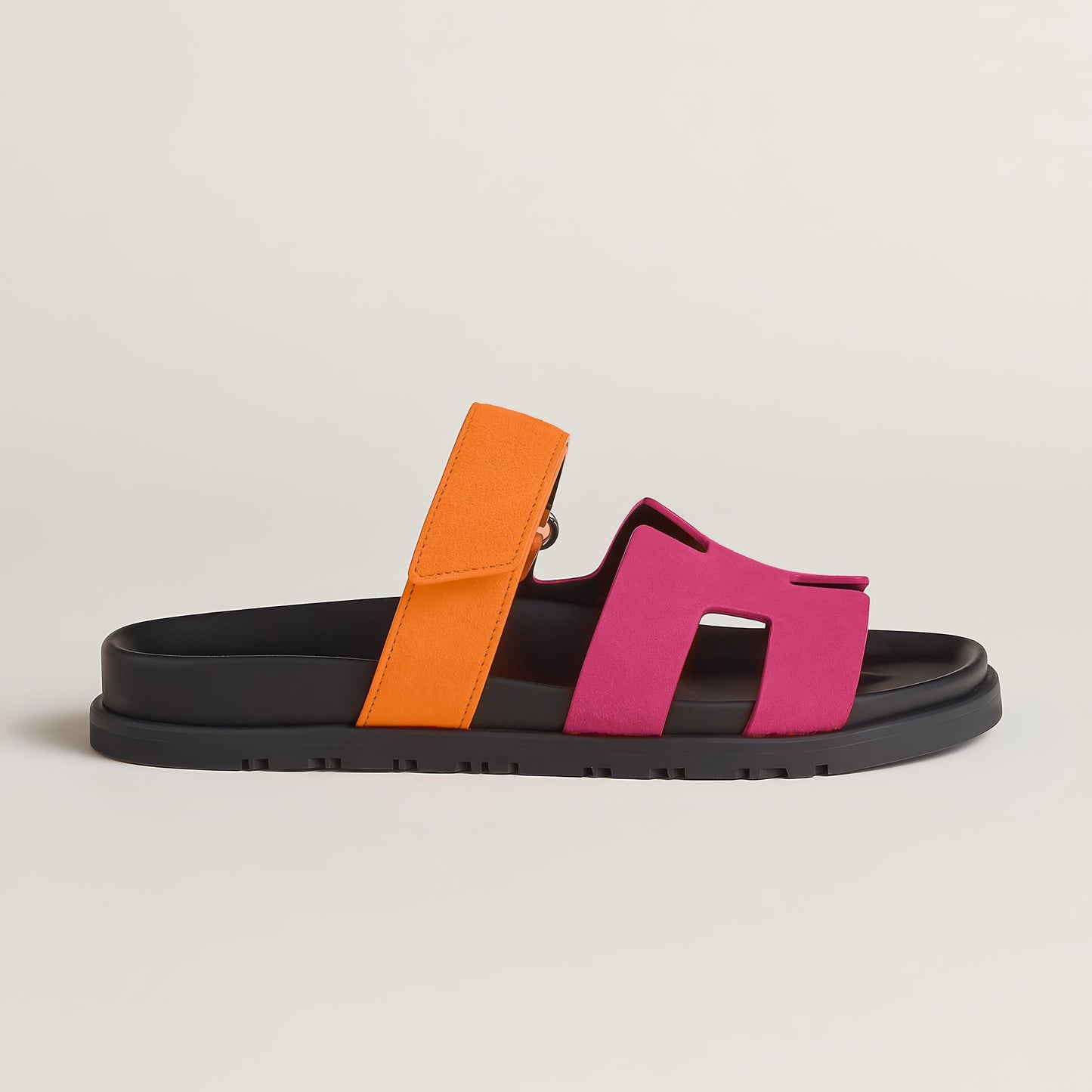 Stylish Leather Cut-Out Comfort Sandals