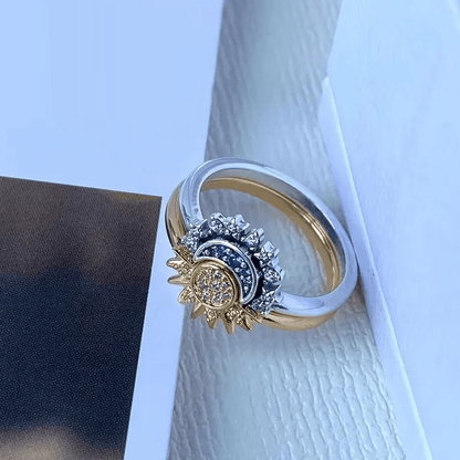 Sparkling Silver Crystal Ring - Elegant 925 silver ring with moon & sun design