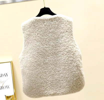 Niki | Women's Cozy Lambswool Fleece Vest